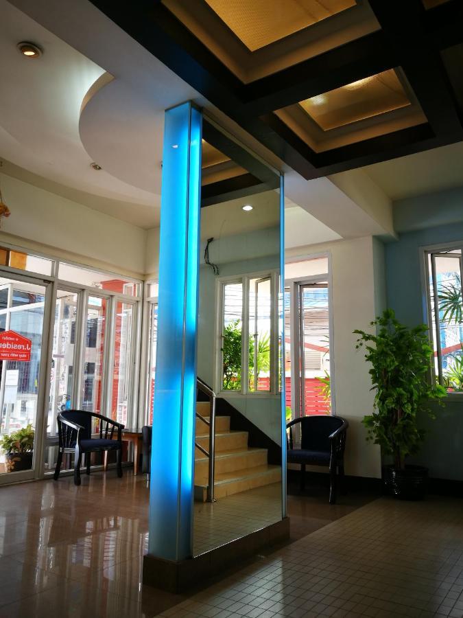 J.Residence Samut Prakan Exterior photo